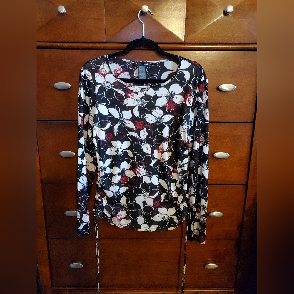 Kenneth Cole  Women Sheer Top